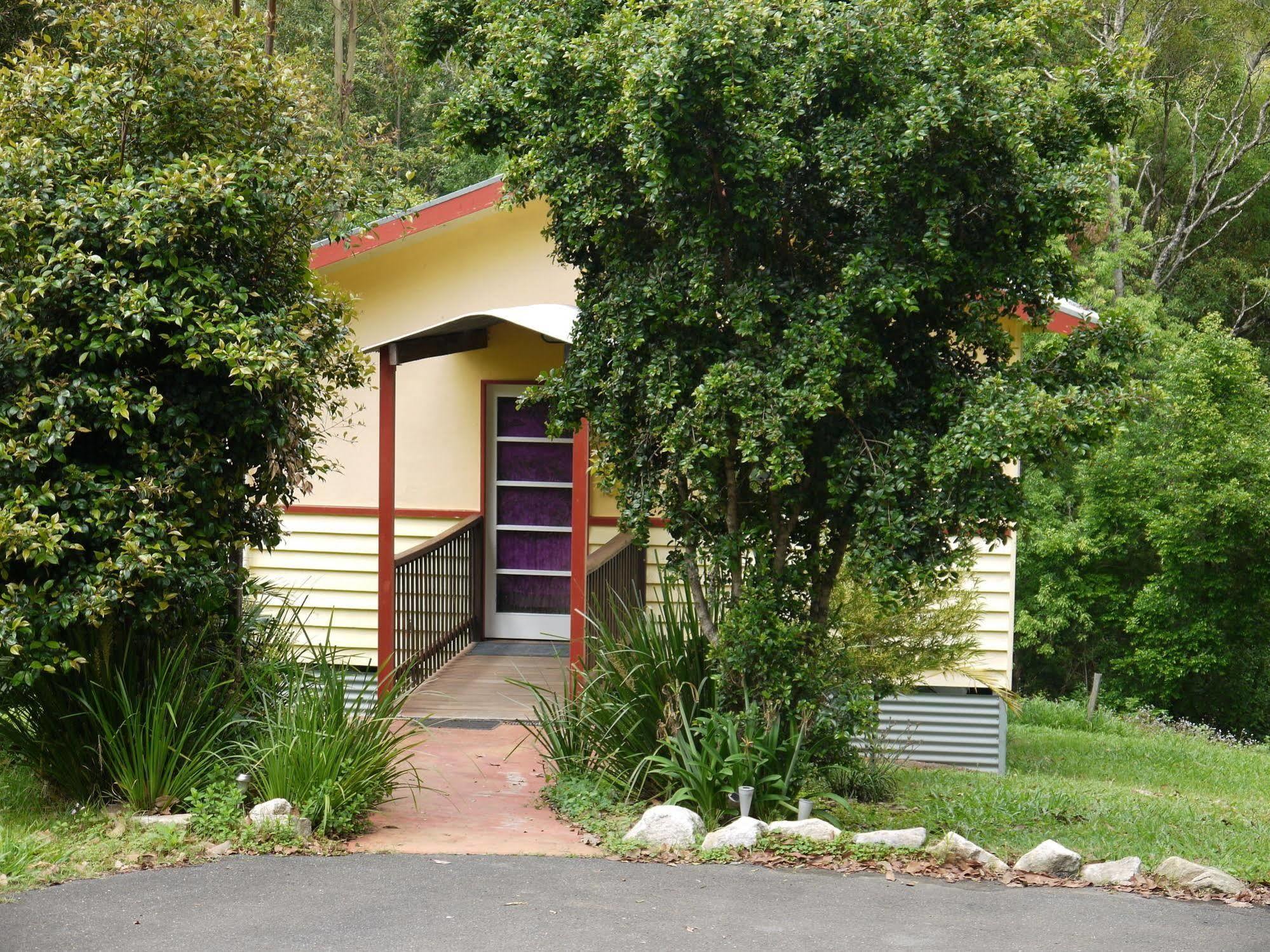 Teretre Cabins Nimbin Villa Buitenkant foto