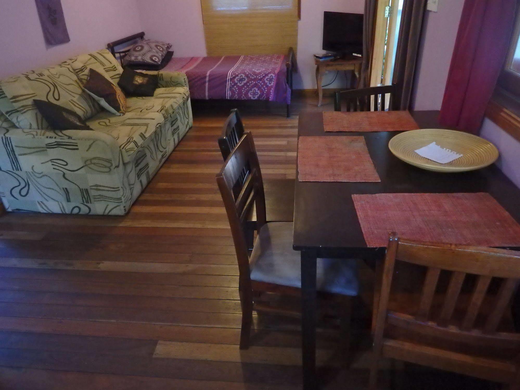Teretre Cabins Nimbin Villa Buitenkant foto